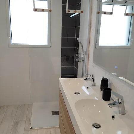 Maison 3 Chbres 3 Etoiles St Gilles X De Vie