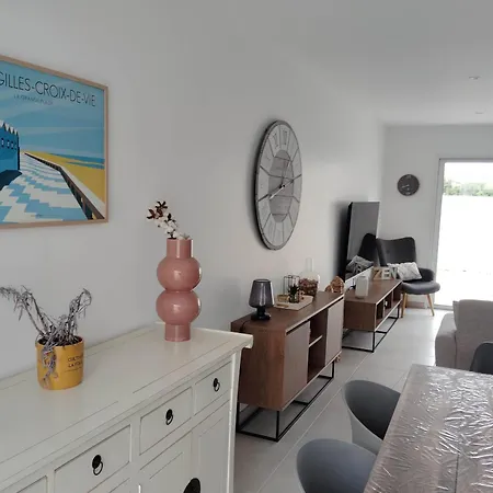 Maison 3 Chbres 3 Etoiles St Gilles X De Vie * סן-ז'יל-קרואה-דה-וי