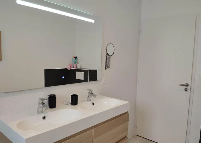 Maison 3 Chbres 3 Etoiles St Gilles X De Vie *